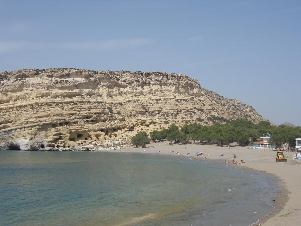 George - Near The * Matala